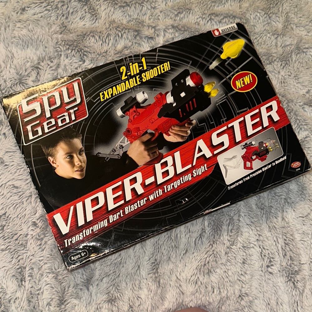 VIP Spy Gear Viper-Blaster - Red and Black
